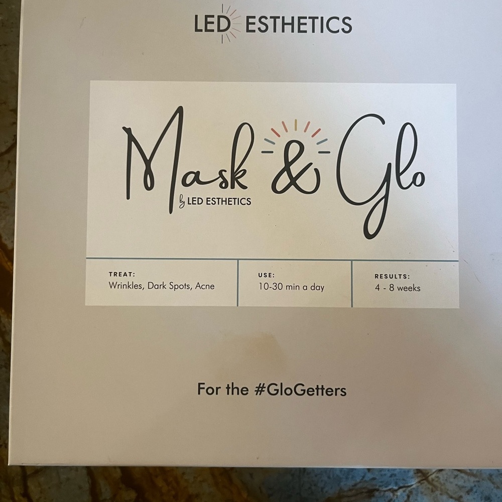 Mask & Glo LED Mask NEW